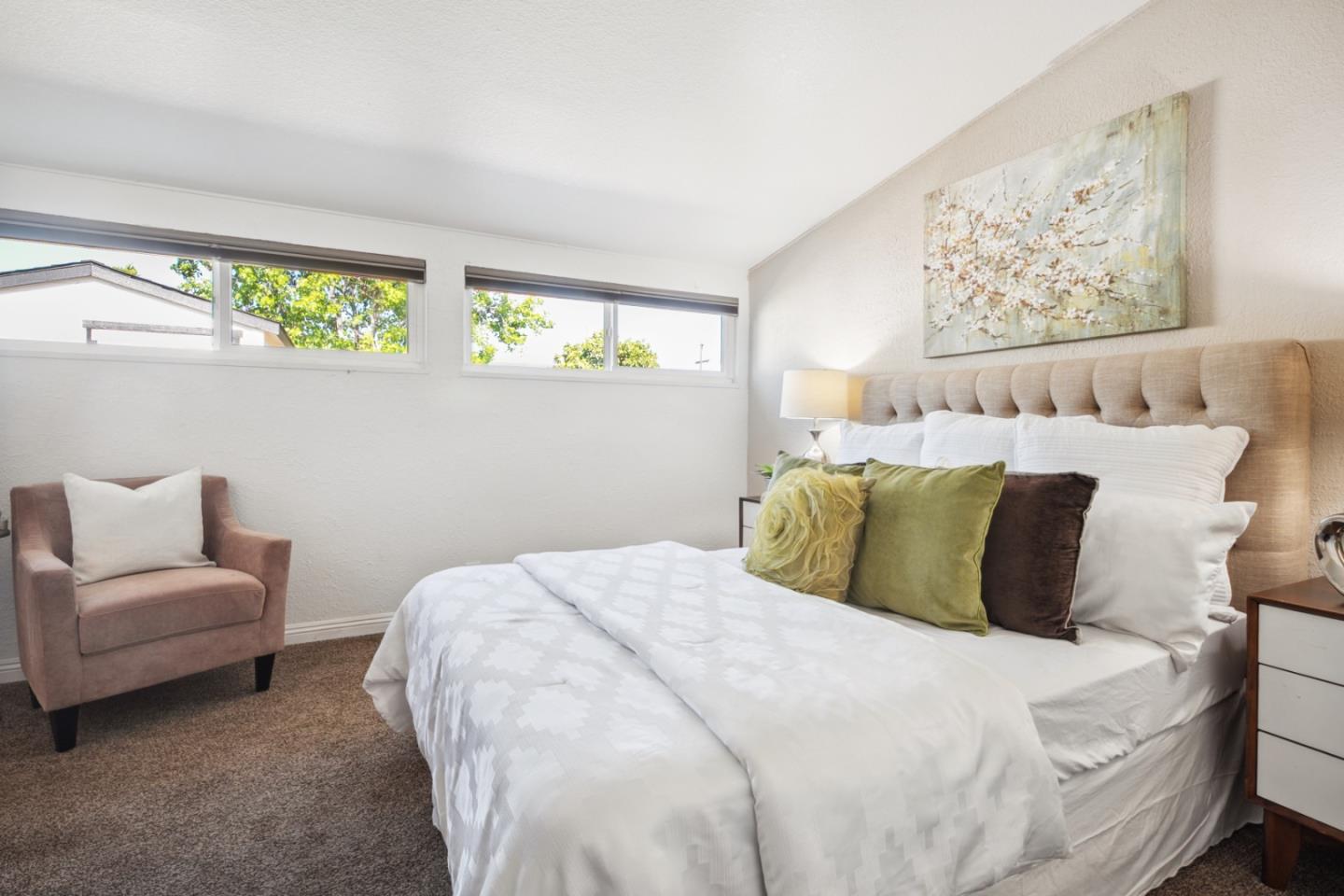 Detail Gallery Image 8 of 22 For 27650 La Porte Ave, Hayward,  CA 94545 - 3 Beds | 2 Baths