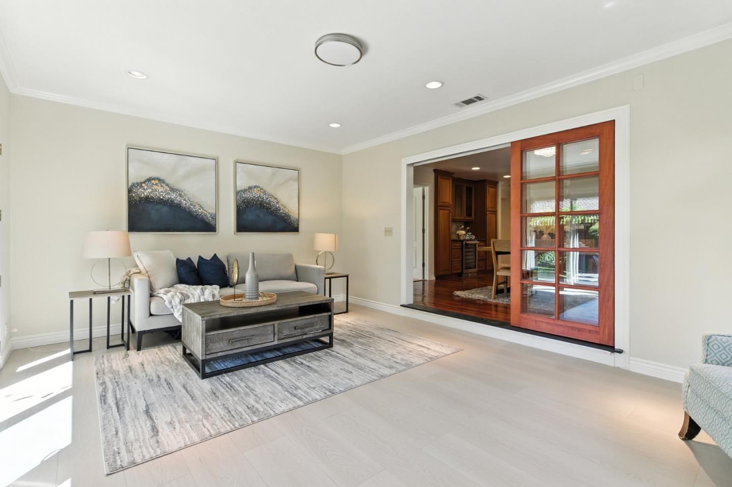 Detail Gallery Image 10 of 41 For 1932 Harris Ave, San Jose,  CA 95124 - 4 Beds | 3 Baths