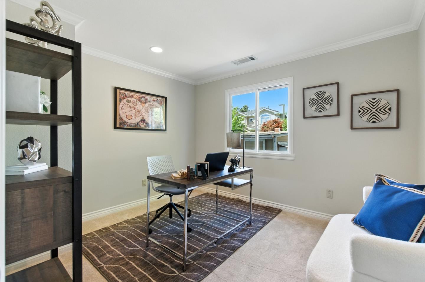Detail Gallery Image 11 of 41 For 1932 Harris Ave, San Jose,  CA 95124 - 4 Beds | 3 Baths