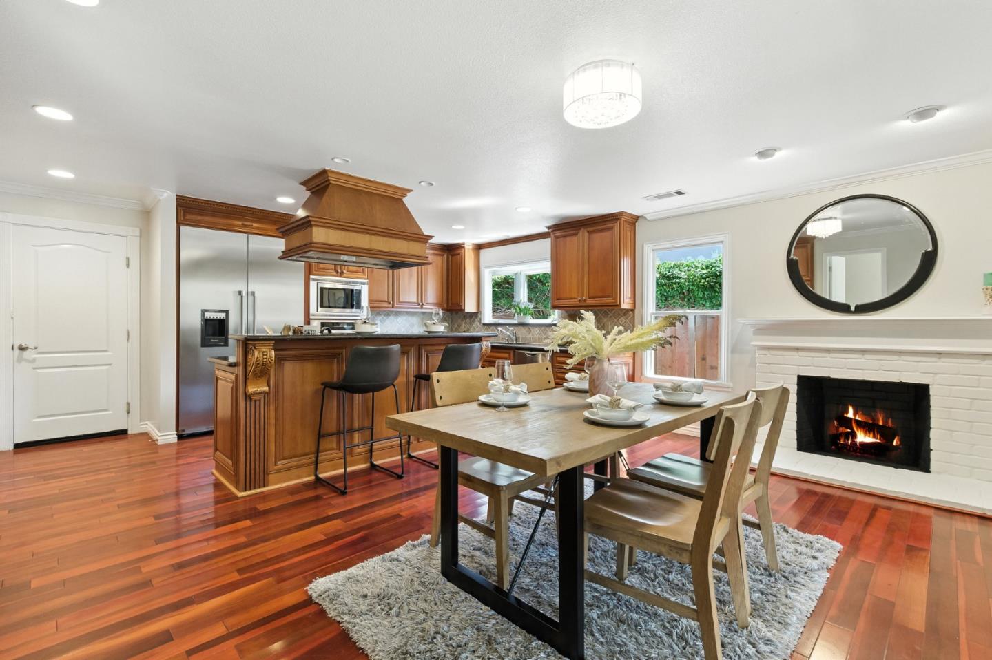 Detail Gallery Image 12 of 41 For 1932 Harris Ave, San Jose,  CA 95124 - 4 Beds | 3 Baths