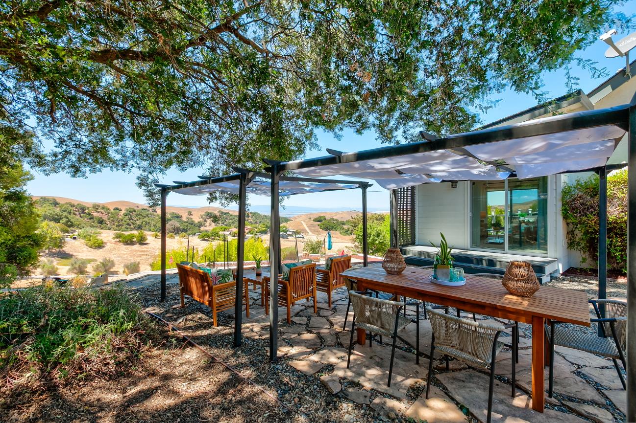 Detail Gallery Image 26 of 66 For 3415 Spring Creek Ln, Milpitas,  CA 95035 - 3 Beds | 2/1 Baths