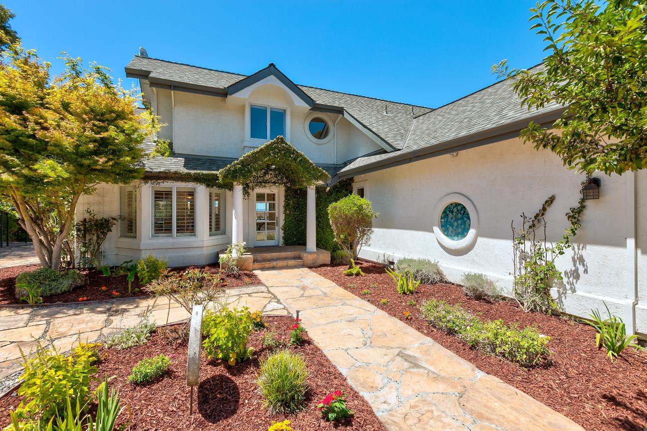 Detail Gallery Image 3 of 66 For 3415 Spring Creek Ln, Milpitas,  CA 95035 - 3 Beds | 2/1 Baths