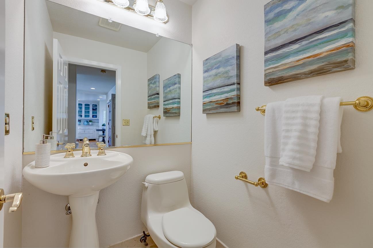 Detail Gallery Image 43 of 66 For 3415 Spring Creek Ln, Milpitas,  CA 95035 - 3 Beds | 2/1 Baths