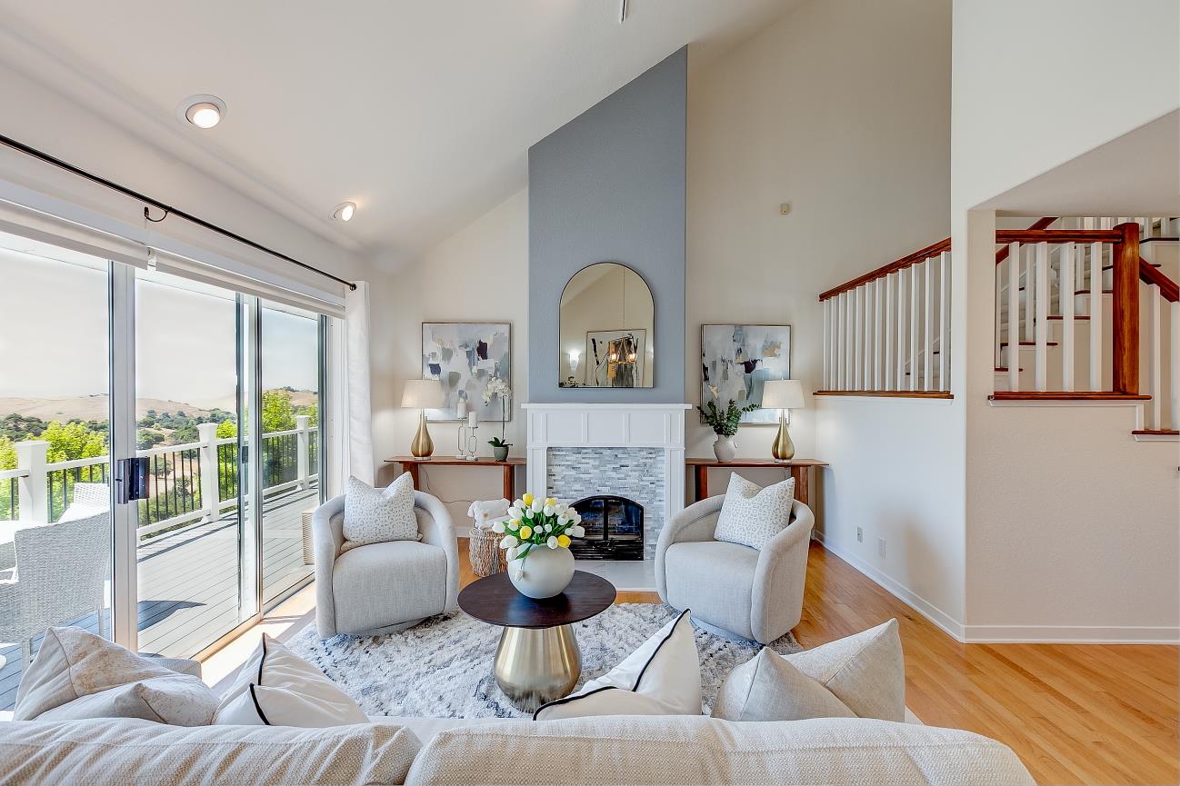 Detail Gallery Image 8 of 66 For 3415 Spring Creek Ln, Milpitas,  CA 95035 - 3 Beds | 2/1 Baths