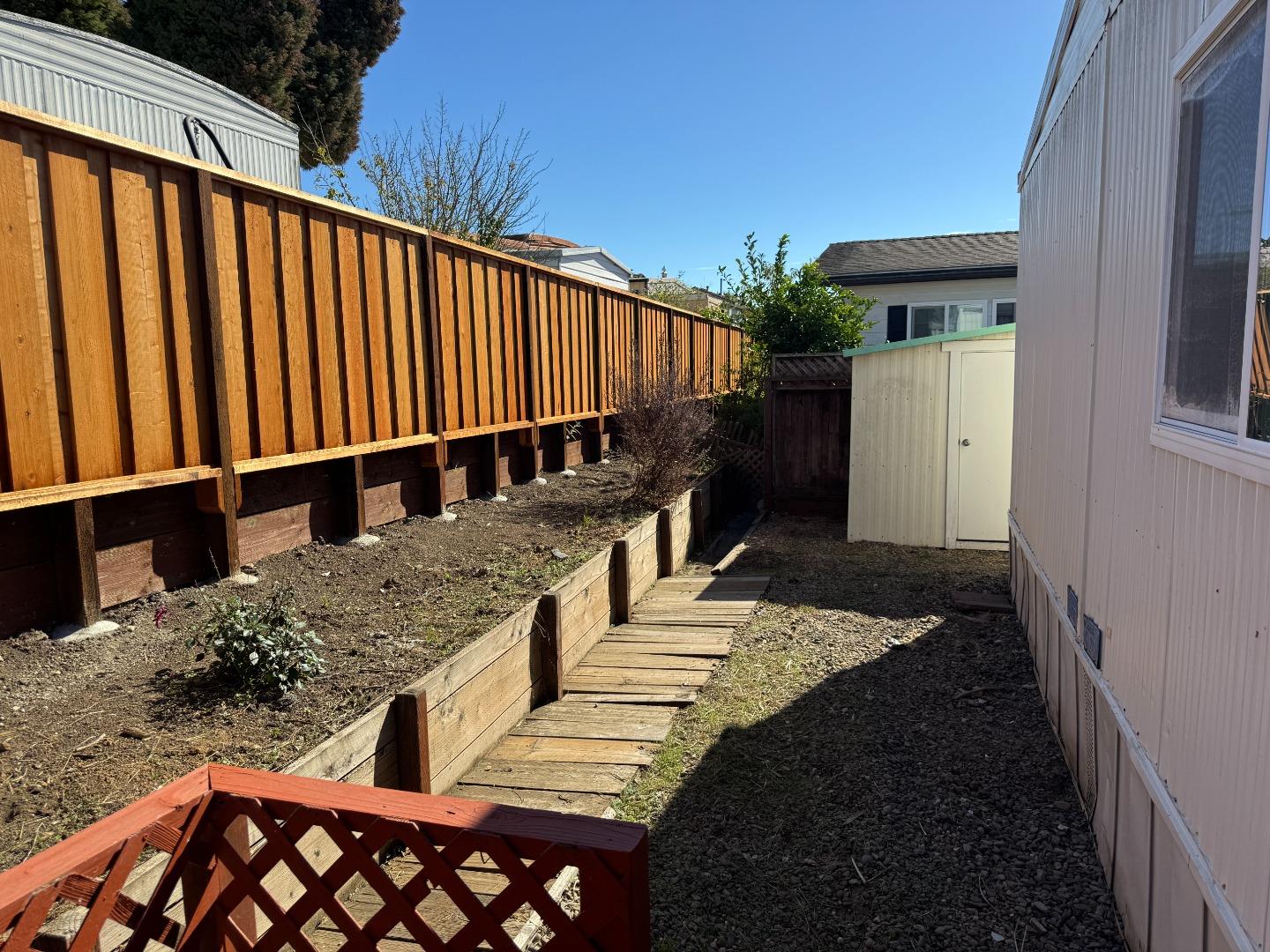 Detail Gallery Image 4 of 22 For 4425 Clares #7,  Capitola,  CA 95010 - 2 Beds | 2 Baths