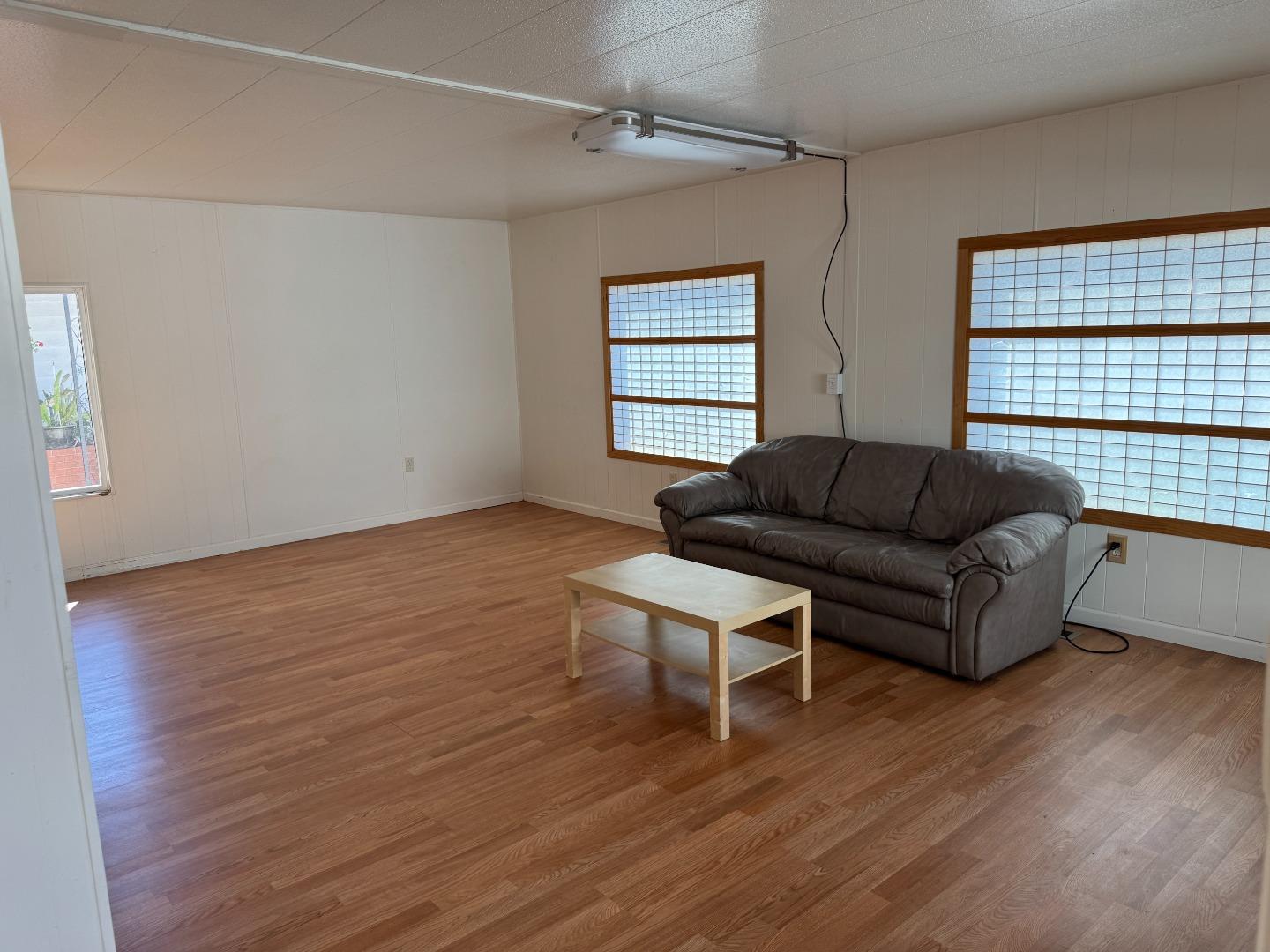 Detail Gallery Image 7 of 22 For 4425 Clares #7,  Capitola,  CA 95010 - 2 Beds | 2 Baths