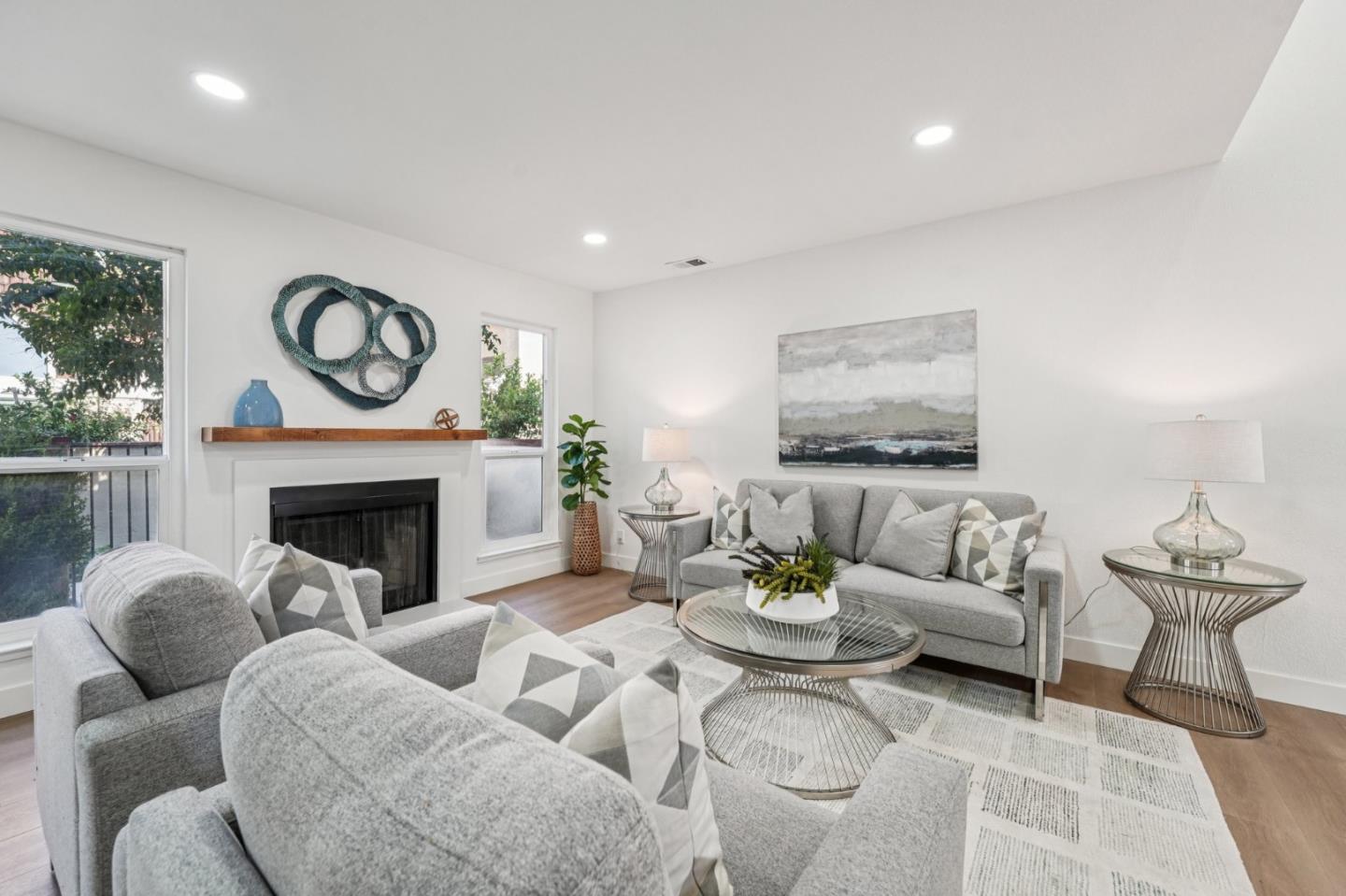 Detail Gallery Image 12 of 50 For 1741 Abington Ct, San Jose,  CA 95131 - 3 Beds | 2/1 Baths
