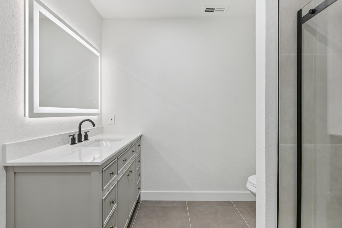 Detail Gallery Image 23 of 50 For 1741 Abington Ct, San Jose,  CA 95131 - 3 Beds | 2/1 Baths
