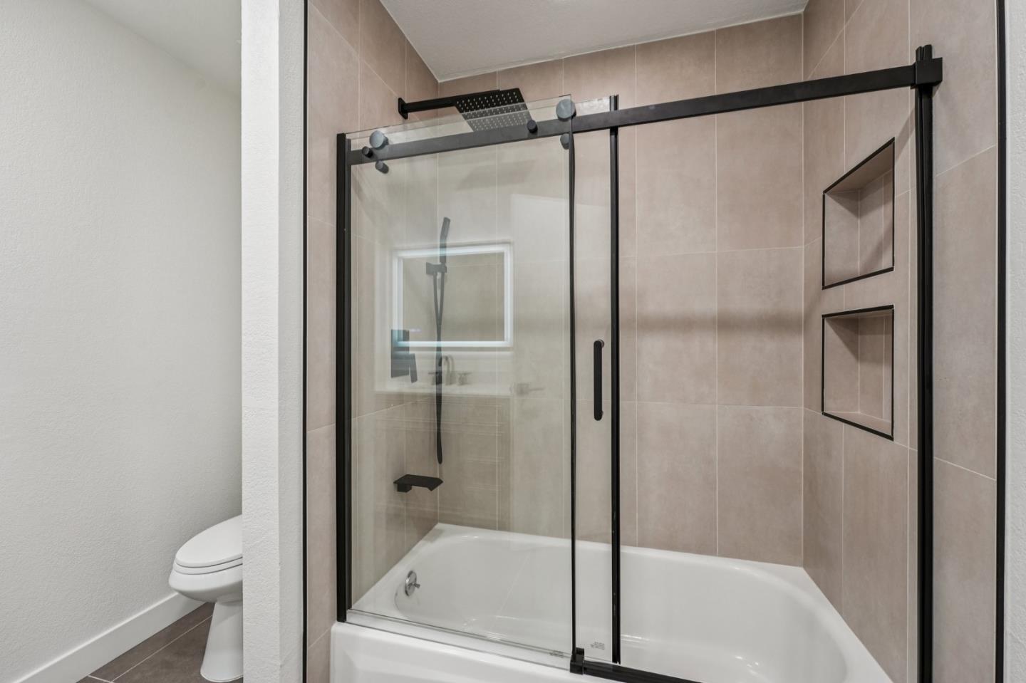 Detail Gallery Image 26 of 50 For 1741 Abington Ct, San Jose,  CA 95131 - 3 Beds | 2/1 Baths