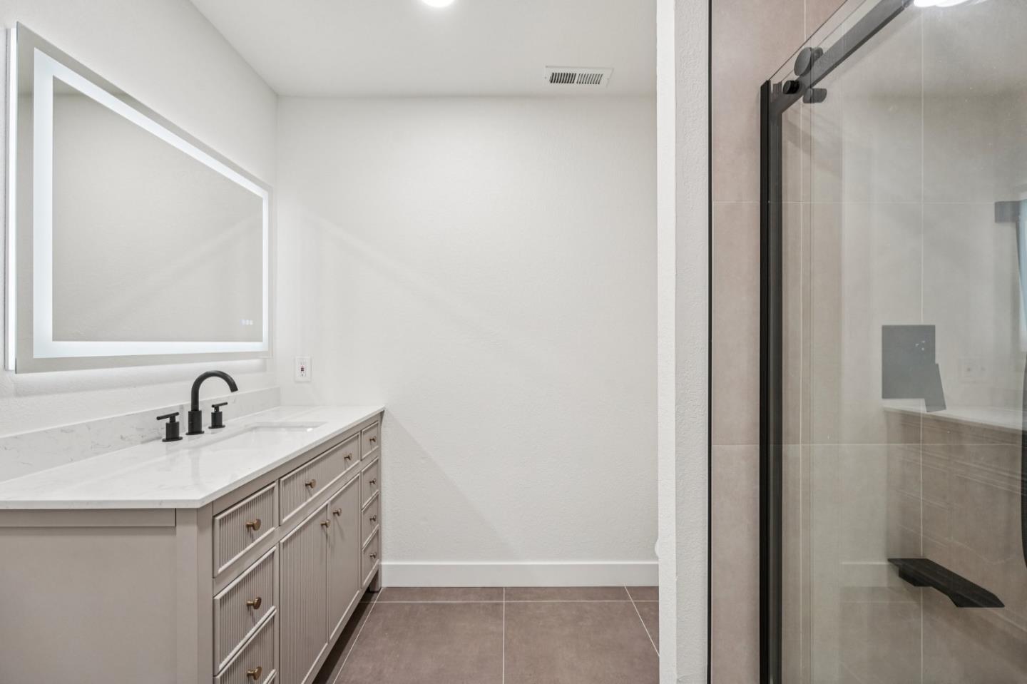 Detail Gallery Image 27 of 50 For 1741 Abington Ct, San Jose,  CA 95131 - 3 Beds | 2/1 Baths