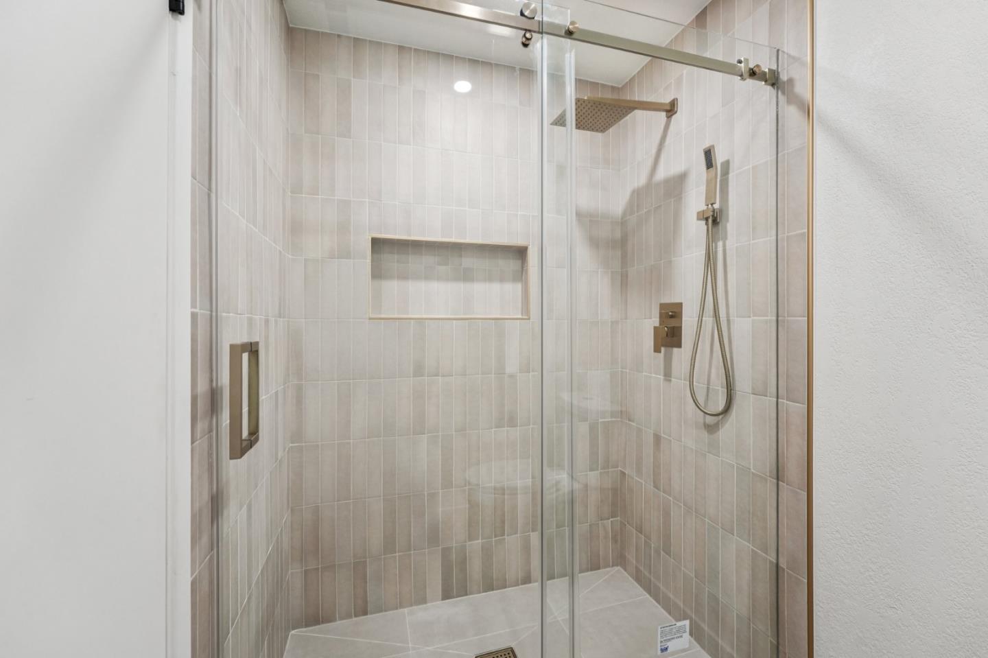 Detail Gallery Image 42 of 50 For 1741 Abington Ct, San Jose,  CA 95131 - 3 Beds | 2/1 Baths