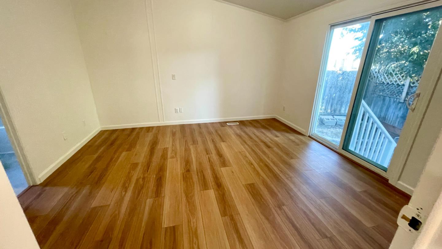 Detail Gallery Image 9 of 16 For 900 Golden Wheel Park Dr #66,  San Jose,  CA 95112 - 3 Beds | 2 Baths