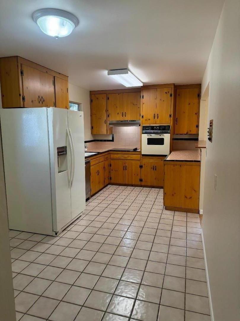 Detail Gallery Image 5 of 13 For 1373 Kimball Ave, Seaside,  CA 93955 - 3 Beds | 2 Baths