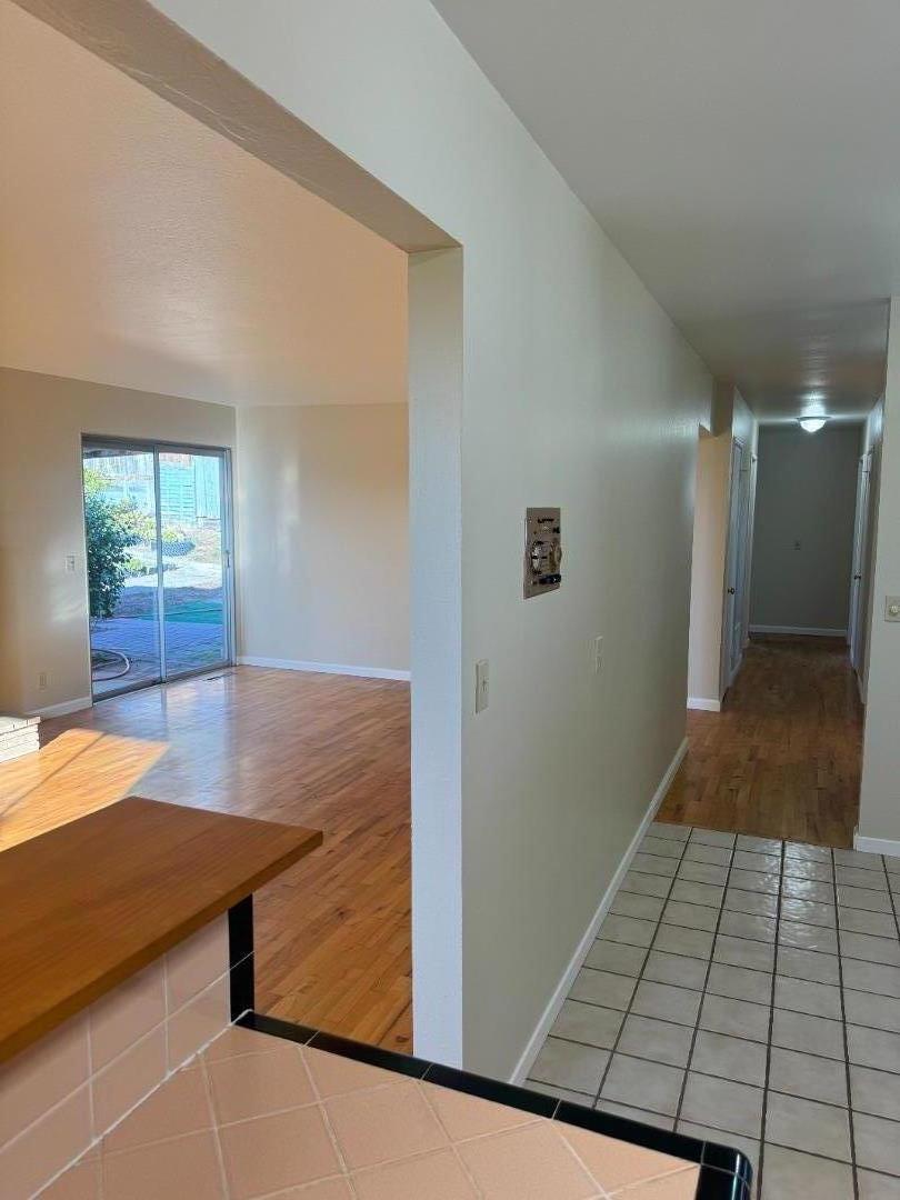 Detail Gallery Image 6 of 13 For 1373 Kimball Ave, Seaside,  CA 93955 - 3 Beds | 2 Baths