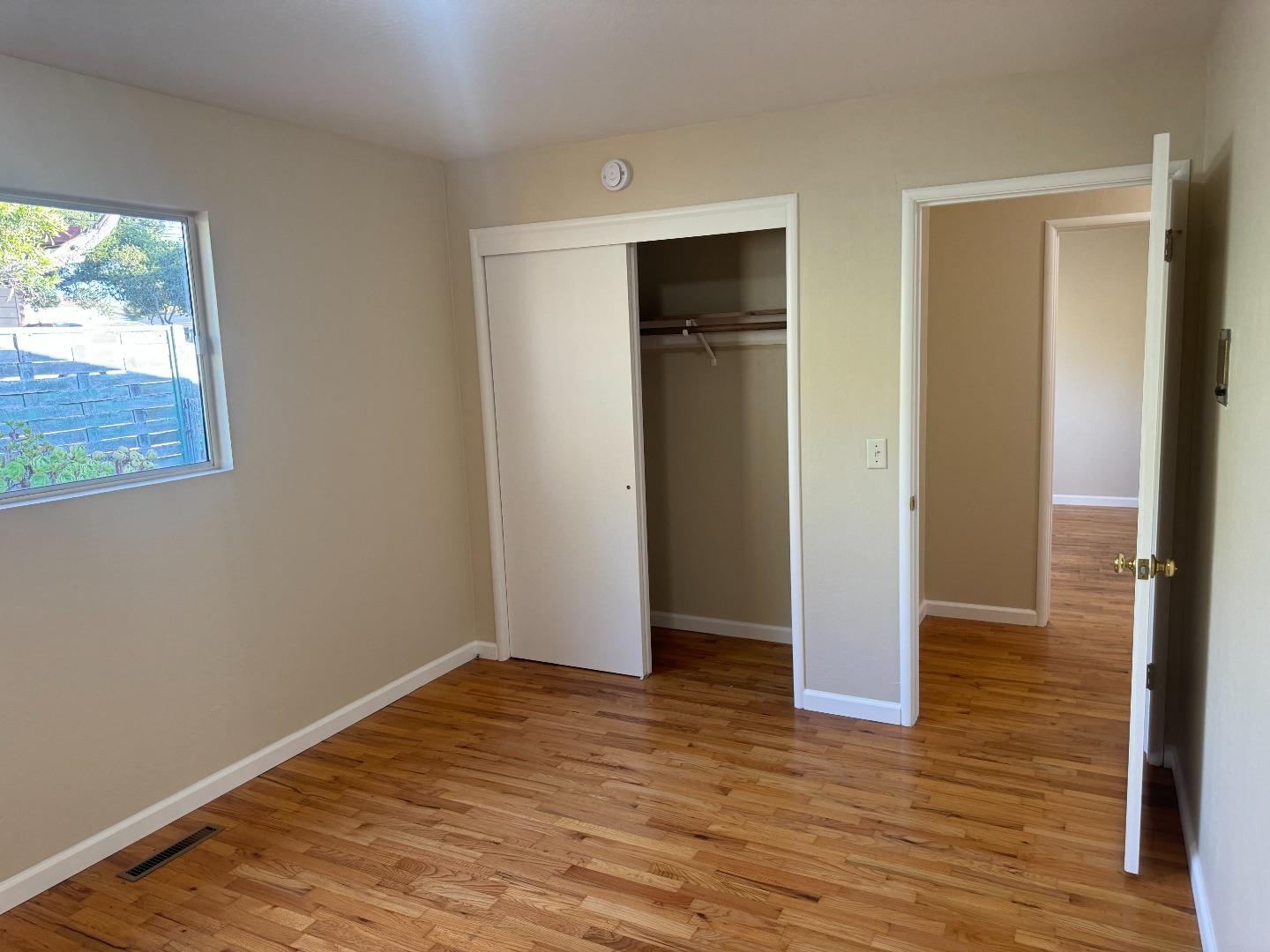 Detail Gallery Image 8 of 13 For 1373 Kimball Ave, Seaside,  CA 93955 - 3 Beds | 2 Baths