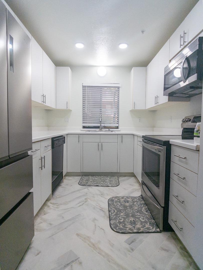 Detail Gallery Image 16 of 36 For 2425 S Norfolk St #106,  San Mateo,  CA 94403 - 1 Beds | 1 Baths