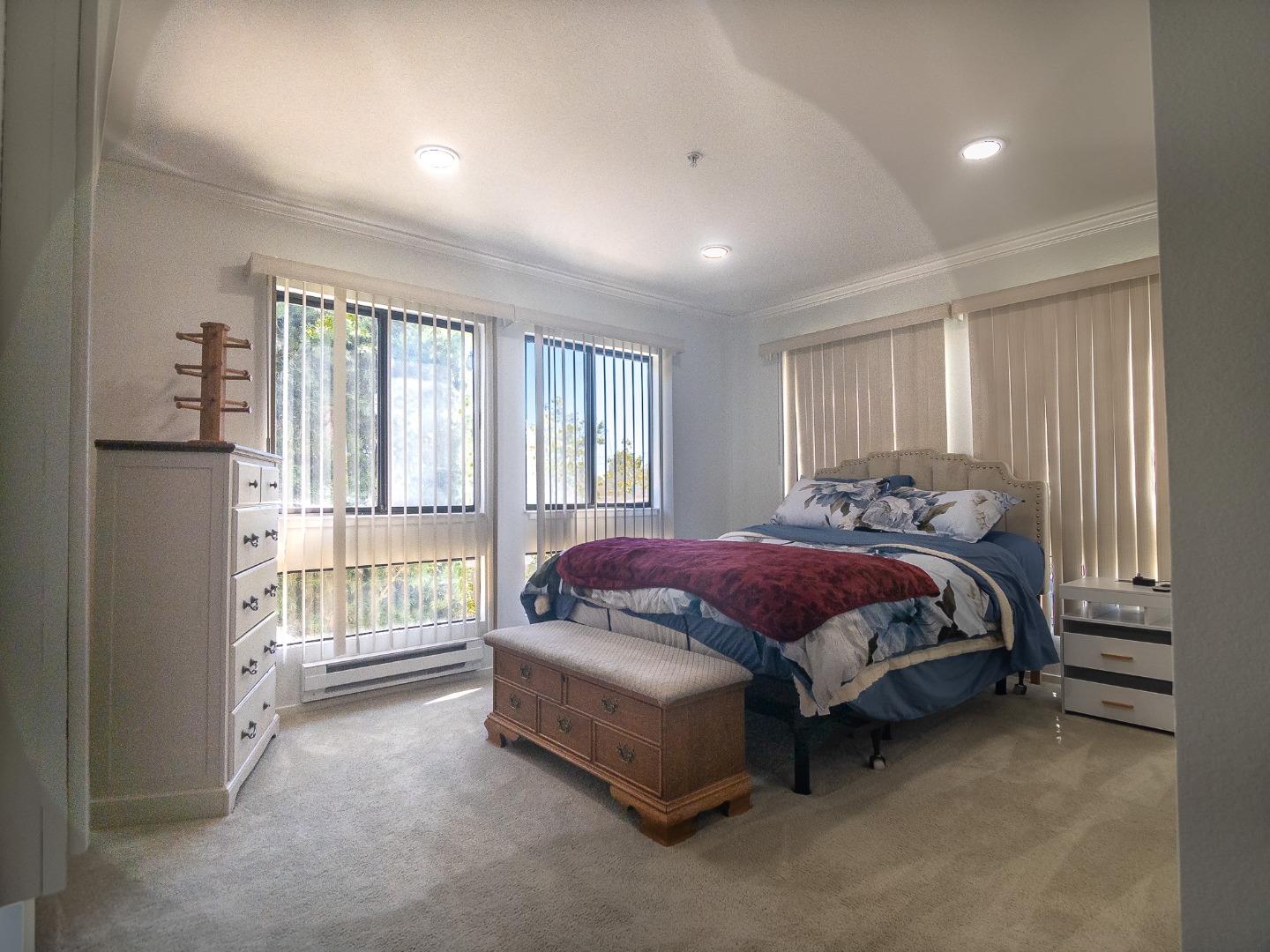 Detail Gallery Image 20 of 36 For 2425 S Norfolk St #106,  San Mateo,  CA 94403 - 1 Beds | 1 Baths