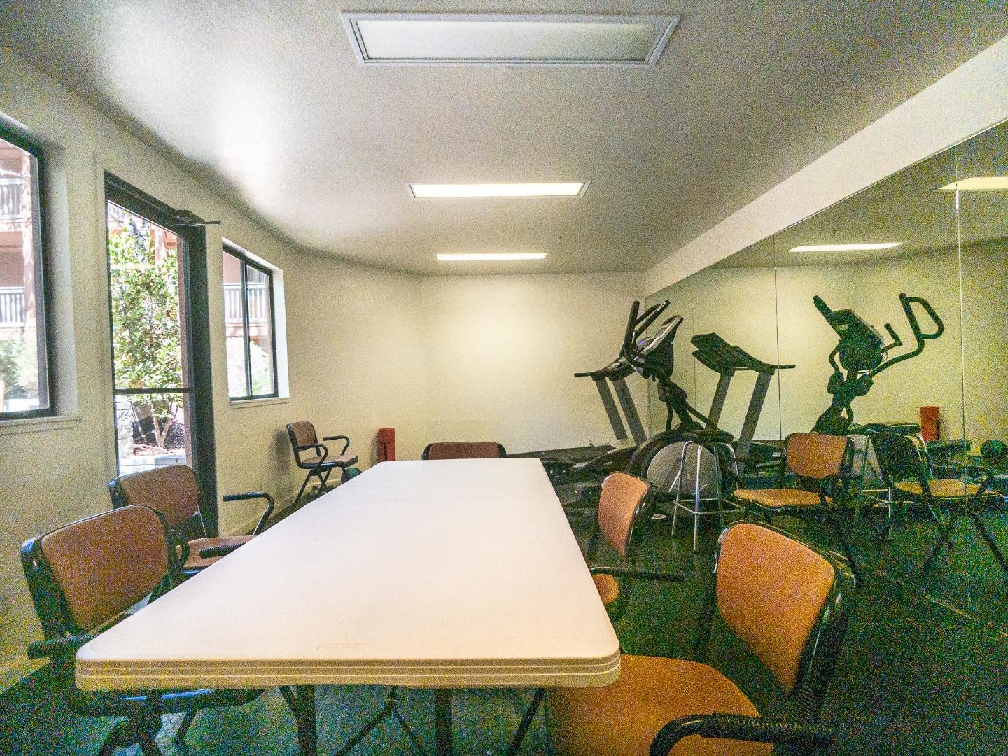 Detail Gallery Image 36 of 36 For 2425 S Norfolk St #106,  San Mateo,  CA 94403 - 1 Beds | 1 Baths