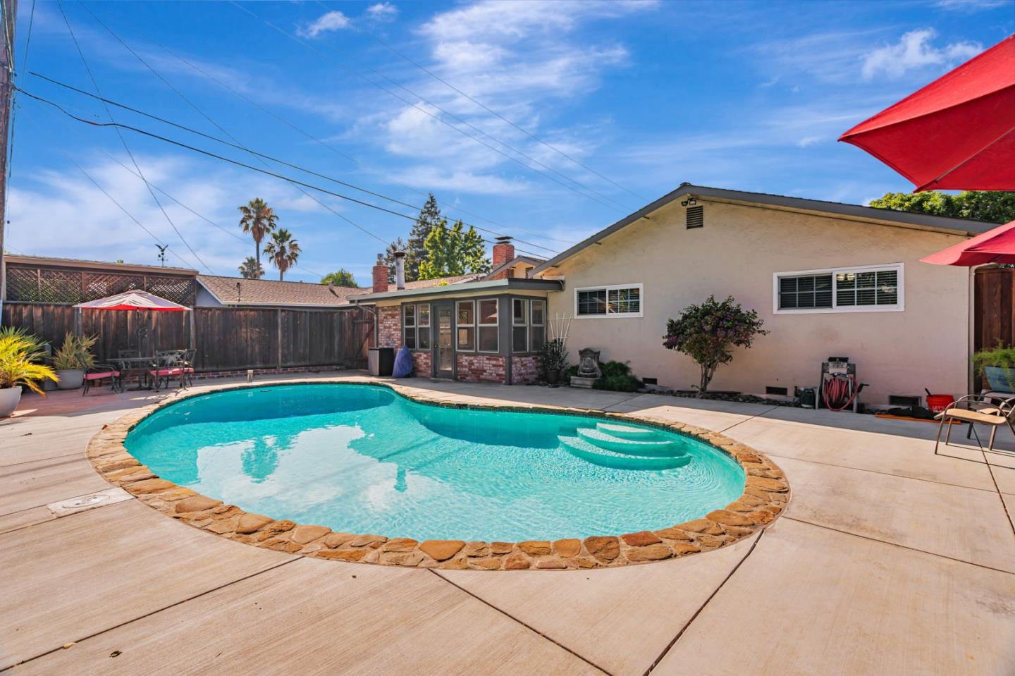 Detail Gallery Image 31 of 43 For 1011 Rawlings Dr, San Jose,  CA 95136 - 3 Beds | 2 Baths