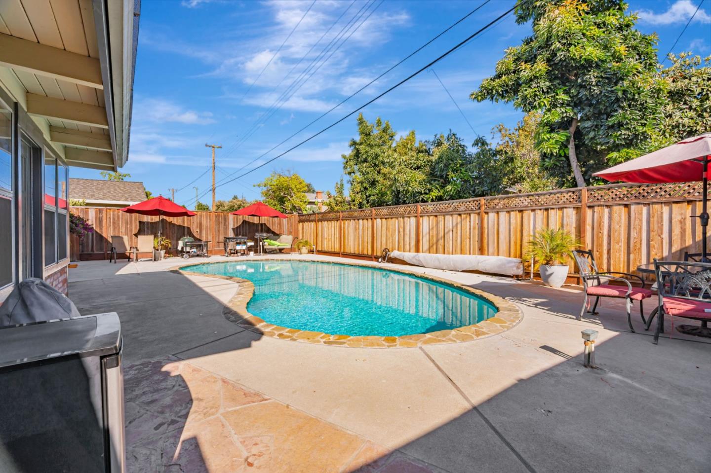 Detail Gallery Image 32 of 43 For 1011 Rawlings Dr, San Jose,  CA 95136 - 3 Beds | 2 Baths