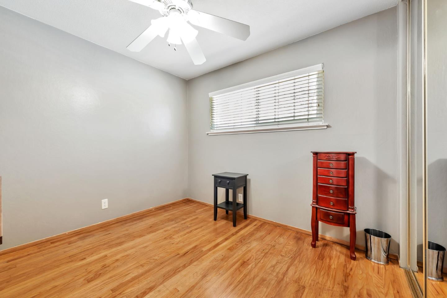 Detail Gallery Image 36 of 43 For 1011 Rawlings Dr, San Jose,  CA 95136 - 3 Beds | 2 Baths