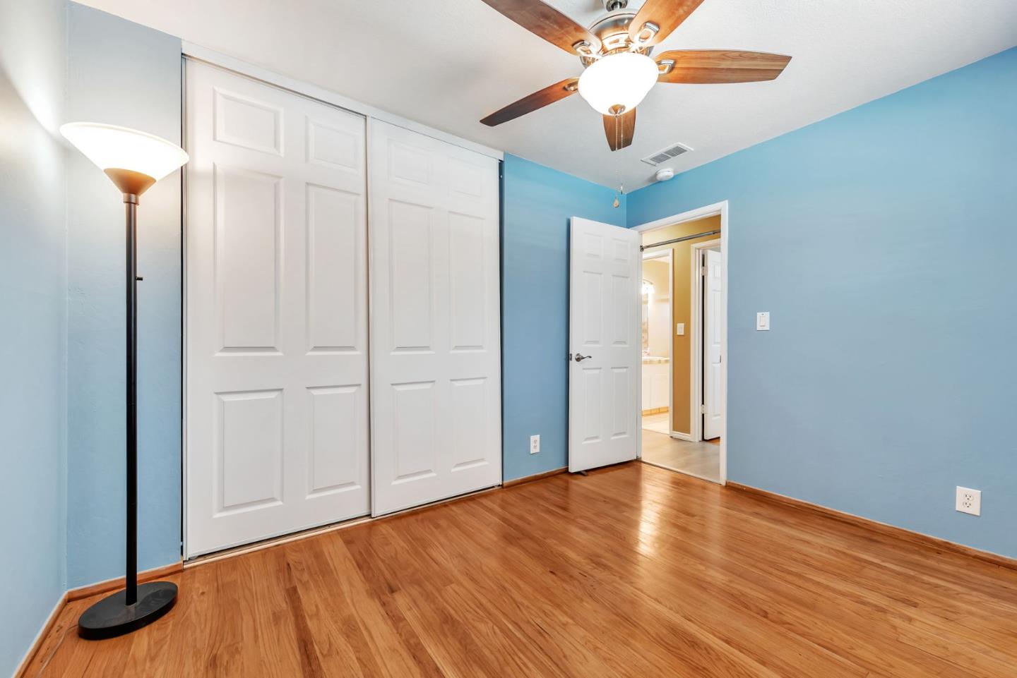 Detail Gallery Image 42 of 43 For 1011 Rawlings Dr, San Jose,  CA 95136 - 3 Beds | 2 Baths
