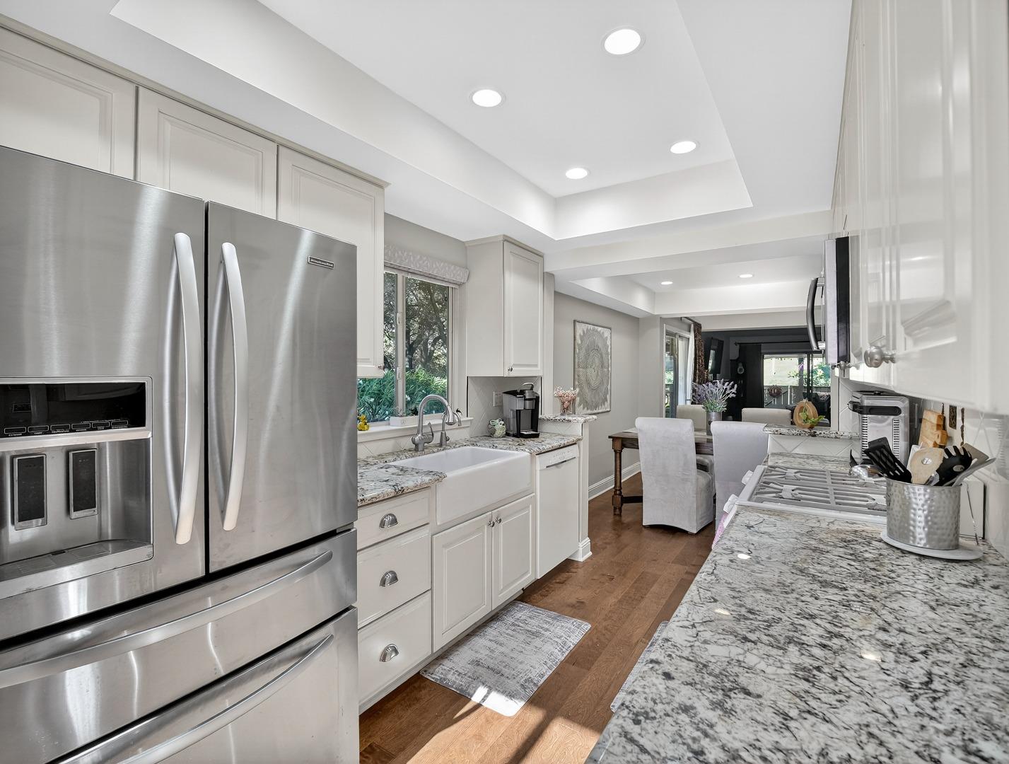 Detail Gallery Image 10 of 36 For 5176 Cribari Knls, San Jose,  CA 95135 - 2 Beds | 2 Baths