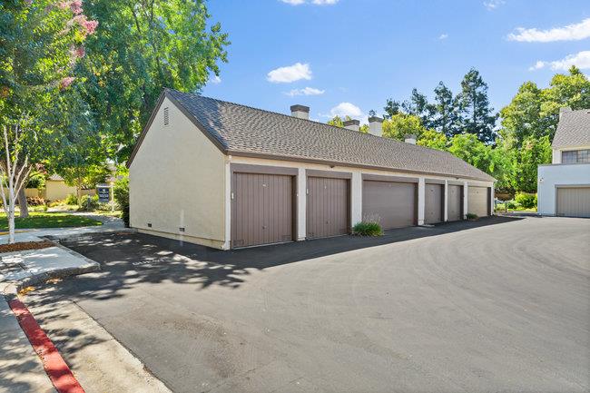 Detail Gallery Image 31 of 36 For 1892 Huxley Ct, San Jose,  CA 95125 - 3 Beds | 2/1 Baths