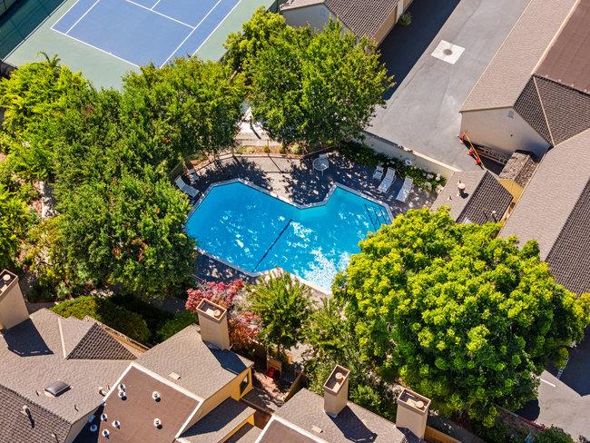 Detail Gallery Image 34 of 36 For 1892 Huxley Ct, San Jose,  CA 95125 - 3 Beds | 2/1 Baths