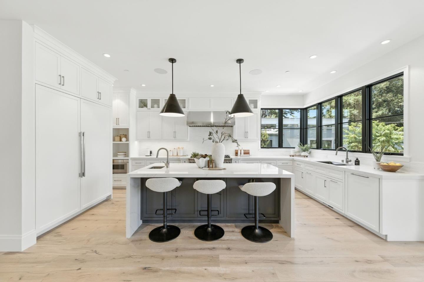 Detail Gallery Image 13 of 63 For 757 Homer Ave, Palo Alto,  CA 94301 - 6 Beds | 5/1 Baths