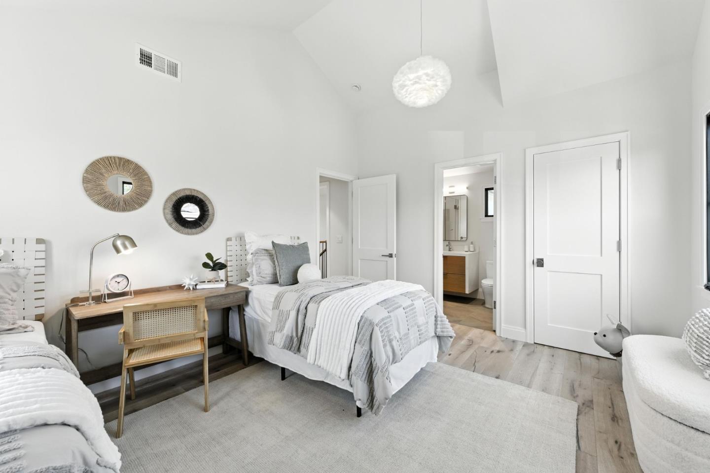 Detail Gallery Image 40 of 63 For 757 Homer Ave, Palo Alto,  CA 94301 - 6 Beds | 5/1 Baths