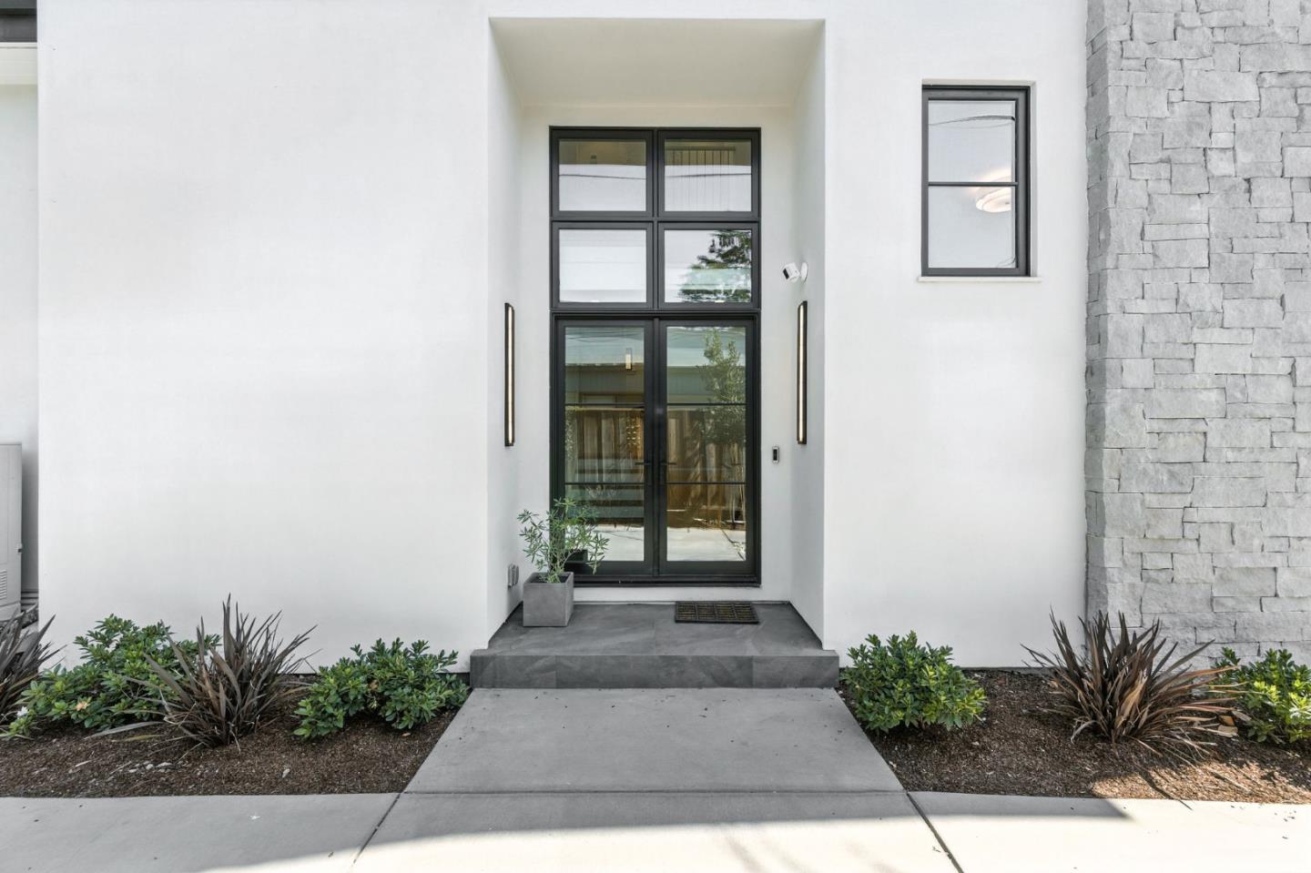 Detail Gallery Image 6 of 63 For 757 Homer Ave, Palo Alto,  CA 94301 - 6 Beds | 5/1 Baths