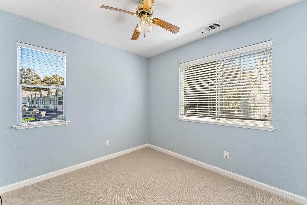 Detail Gallery Image 23 of 36 For 1720 Ocean St, Santa Cruz,  CA 95060 - 3 Beds | 2/1 Baths