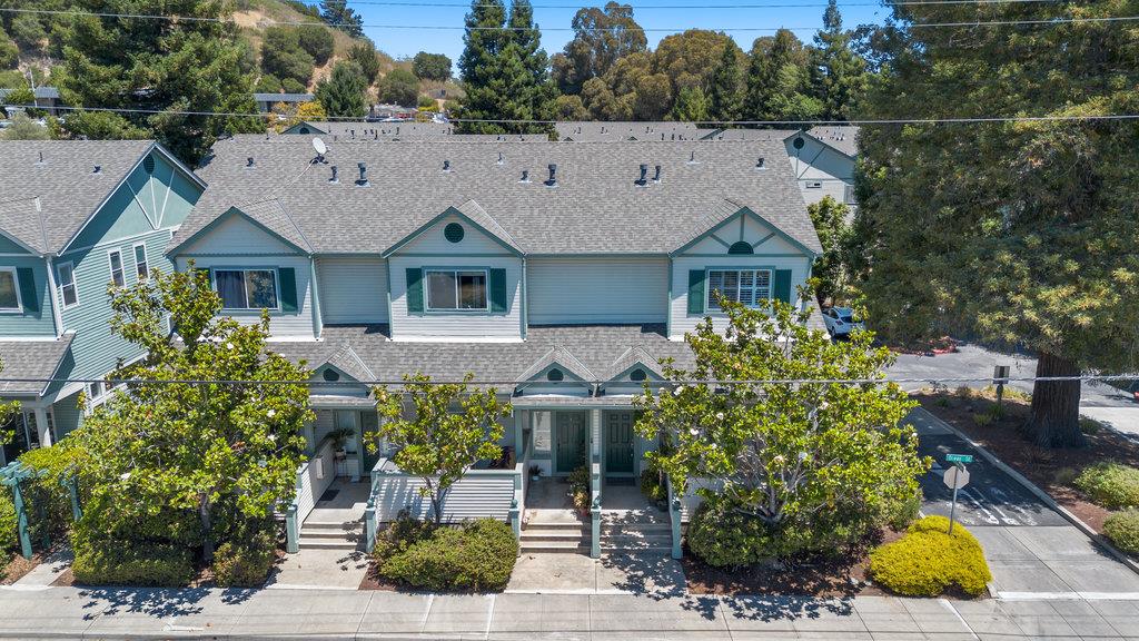 Detail Gallery Image 30 of 36 For 1720 Ocean St, Santa Cruz,  CA 95060 - 3 Beds | 2/1 Baths