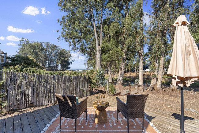Detail Gallery Image 28 of 33 For 241 Palisades Ave, Santa Cruz,  CA 95062 - 2 Beds | 1 Baths