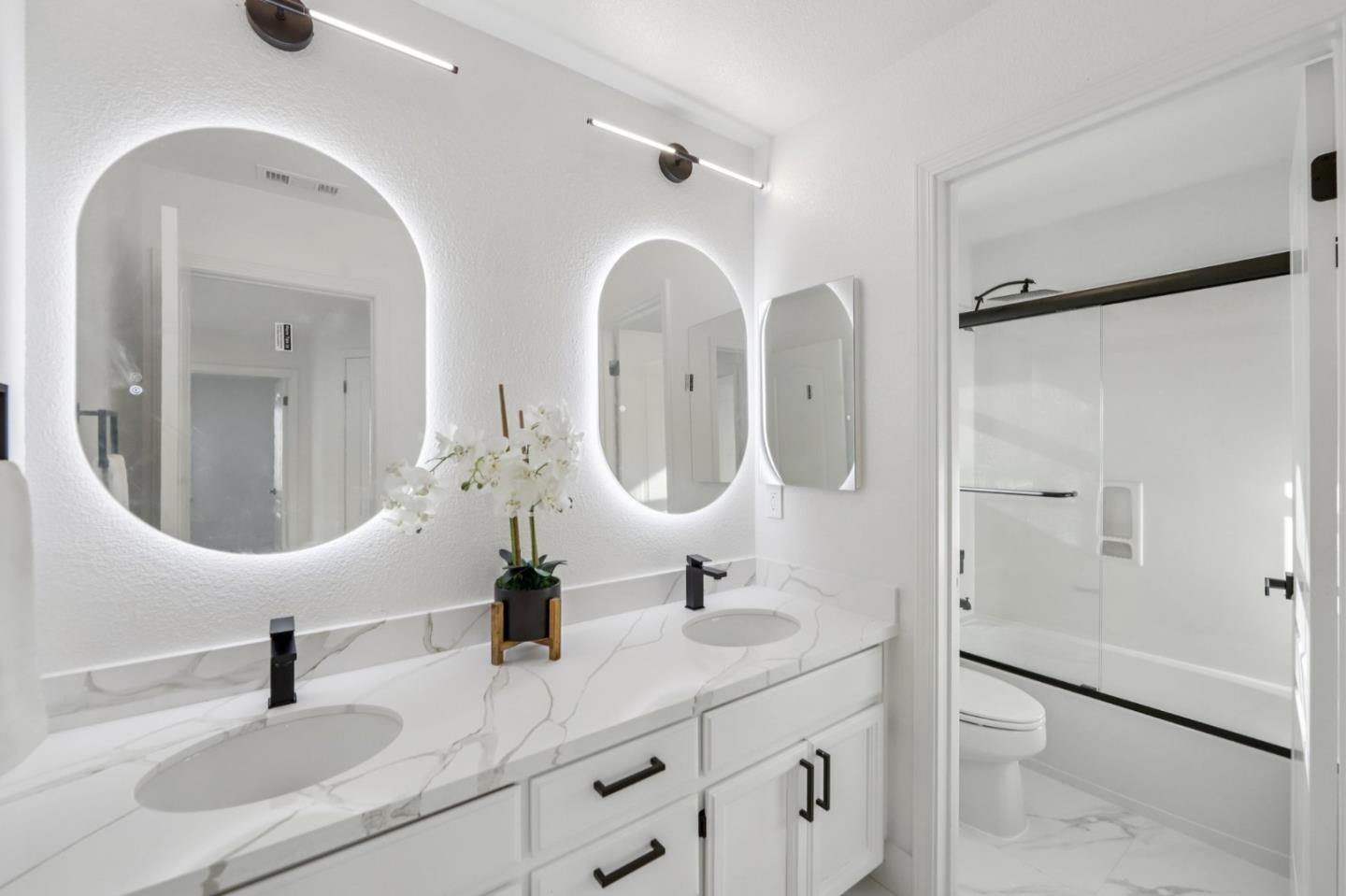 Detail Gallery Image 24 of 47 For 1527 Calco Creek Dr, San Jose,  CA 95127 - 6 Beds | 4 Baths