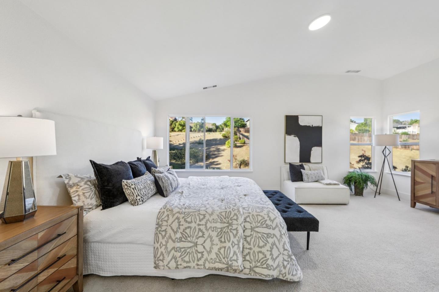 Detail Gallery Image 25 of 47 For 1527 Calco Creek Dr, San Jose,  CA 95127 - 6 Beds | 4 Baths