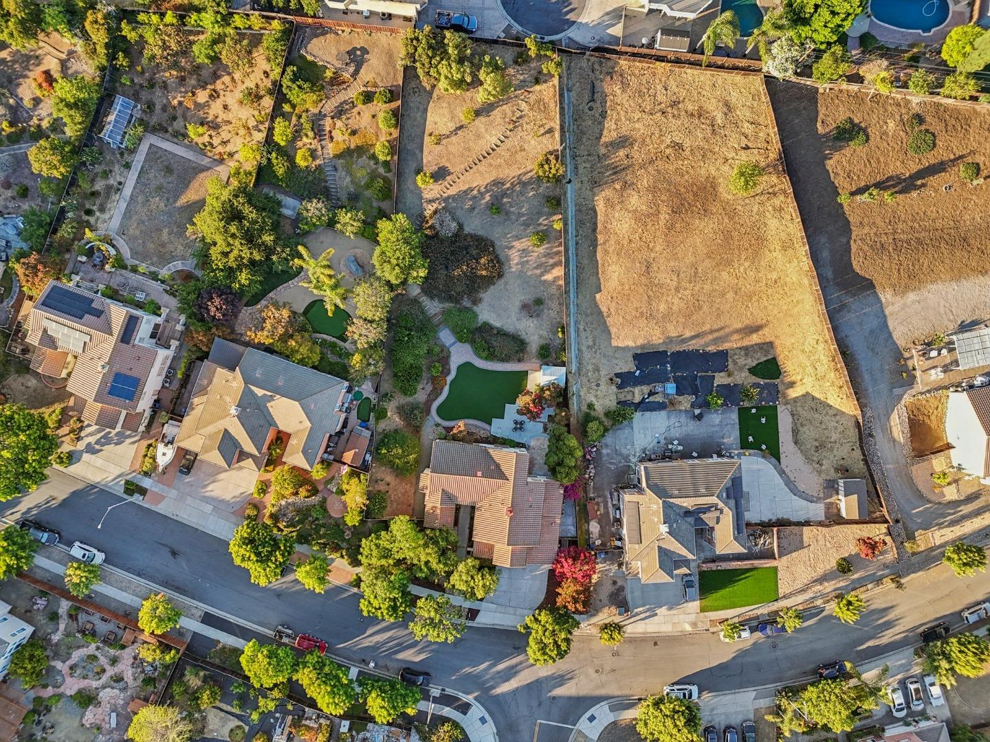 Detail Gallery Image 41 of 47 For 1527 Calco Creek Dr, San Jose,  CA 95127 - 6 Beds | 4 Baths