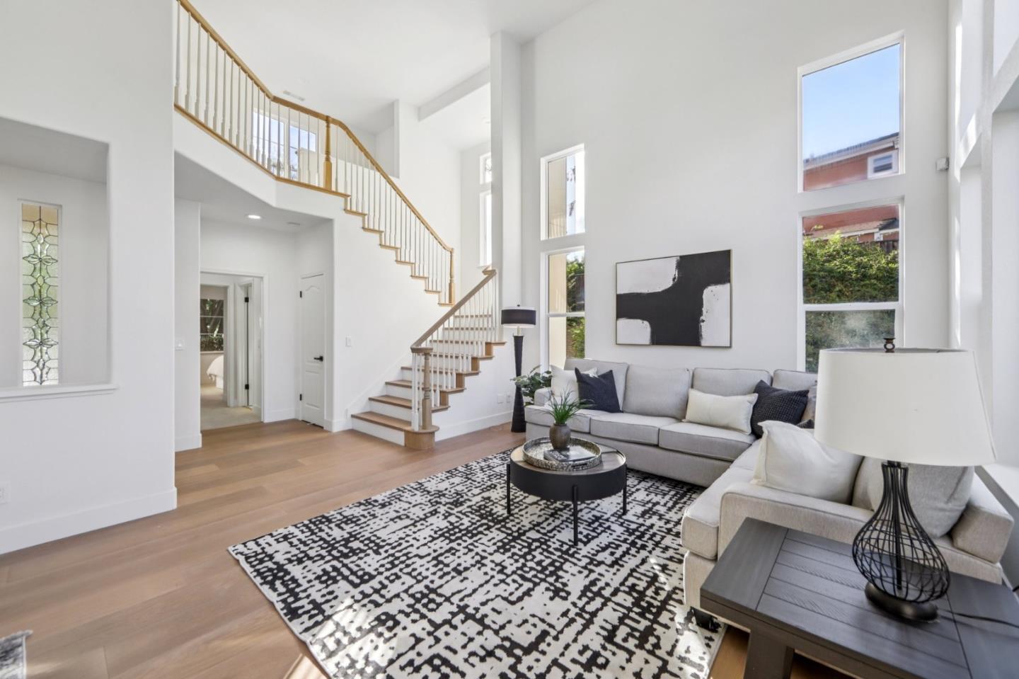 Detail Gallery Image 5 of 47 For 1527 Calco Creek Dr, San Jose,  CA 95127 - 6 Beds | 4 Baths