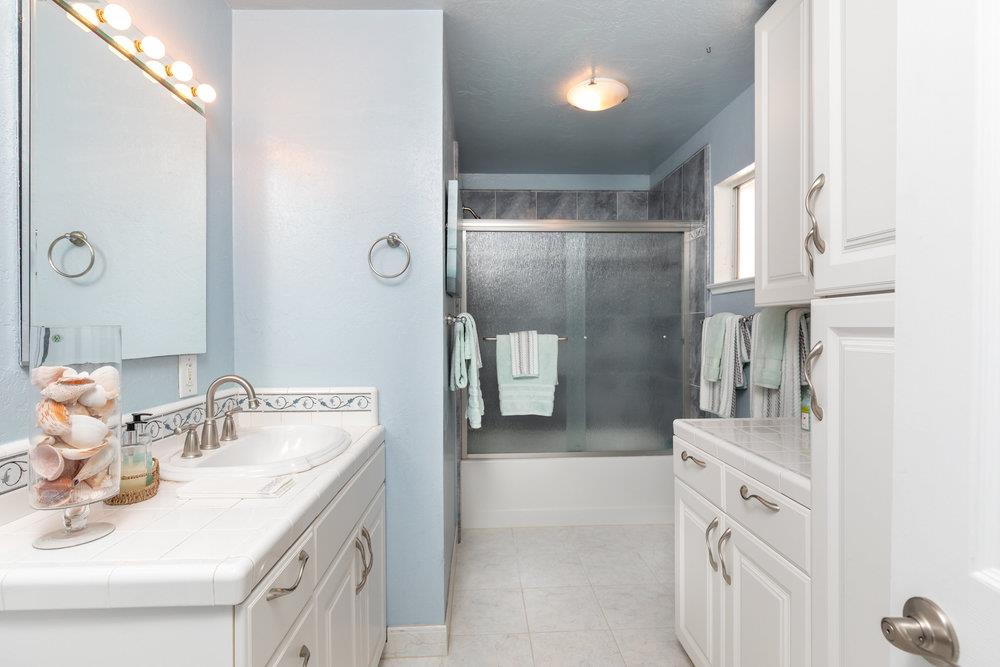 Detail Gallery Image 14 of 24 For 116 S Navarra Dr, Scotts Valley,  CA 95066 - 3 Beds | 1 Baths