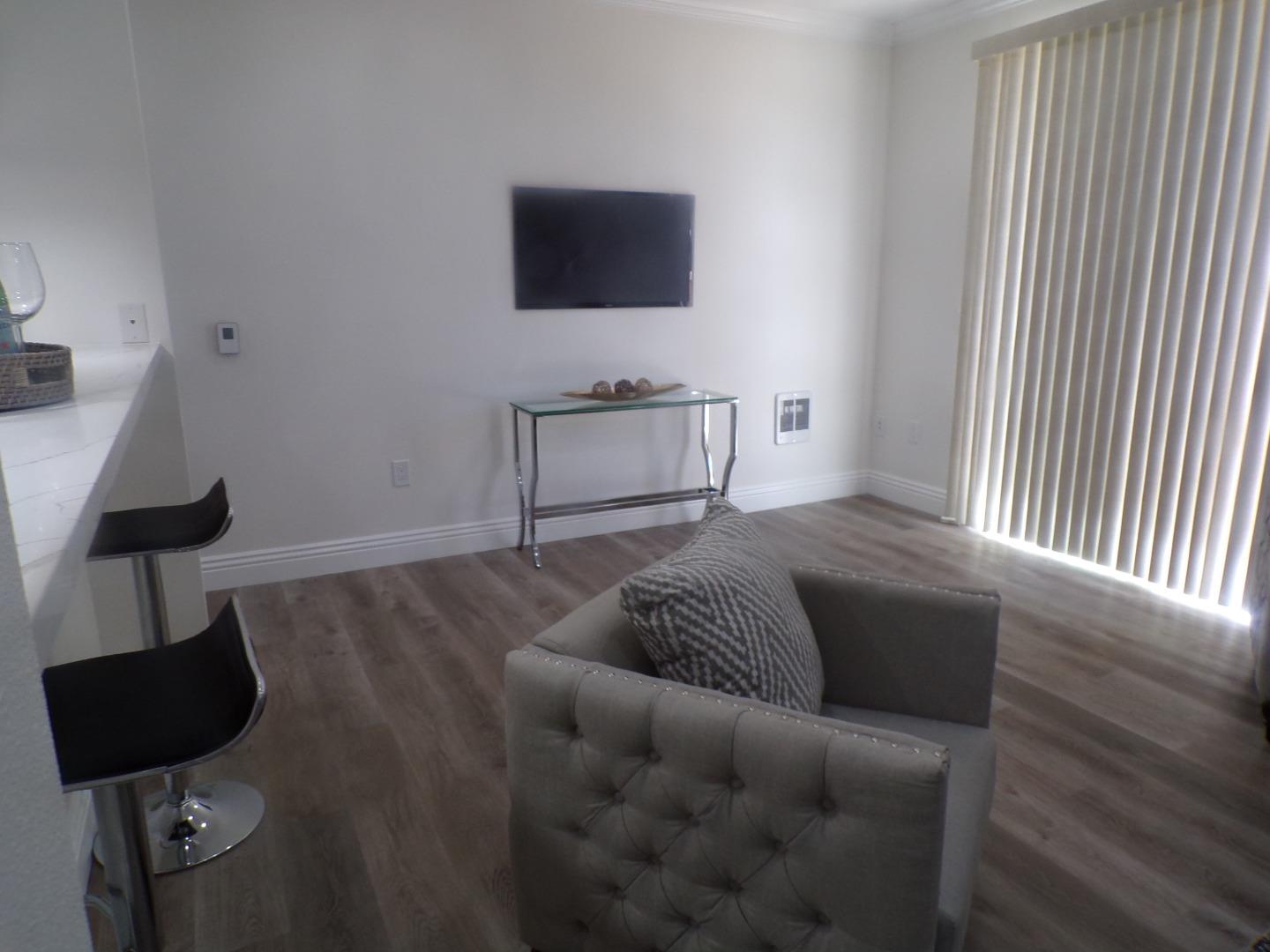 Detail Gallery Image 16 of 27 For 401 S Norfolk St #110,  San Mateo,  CA 94401 - 2 Beds | 2 Baths