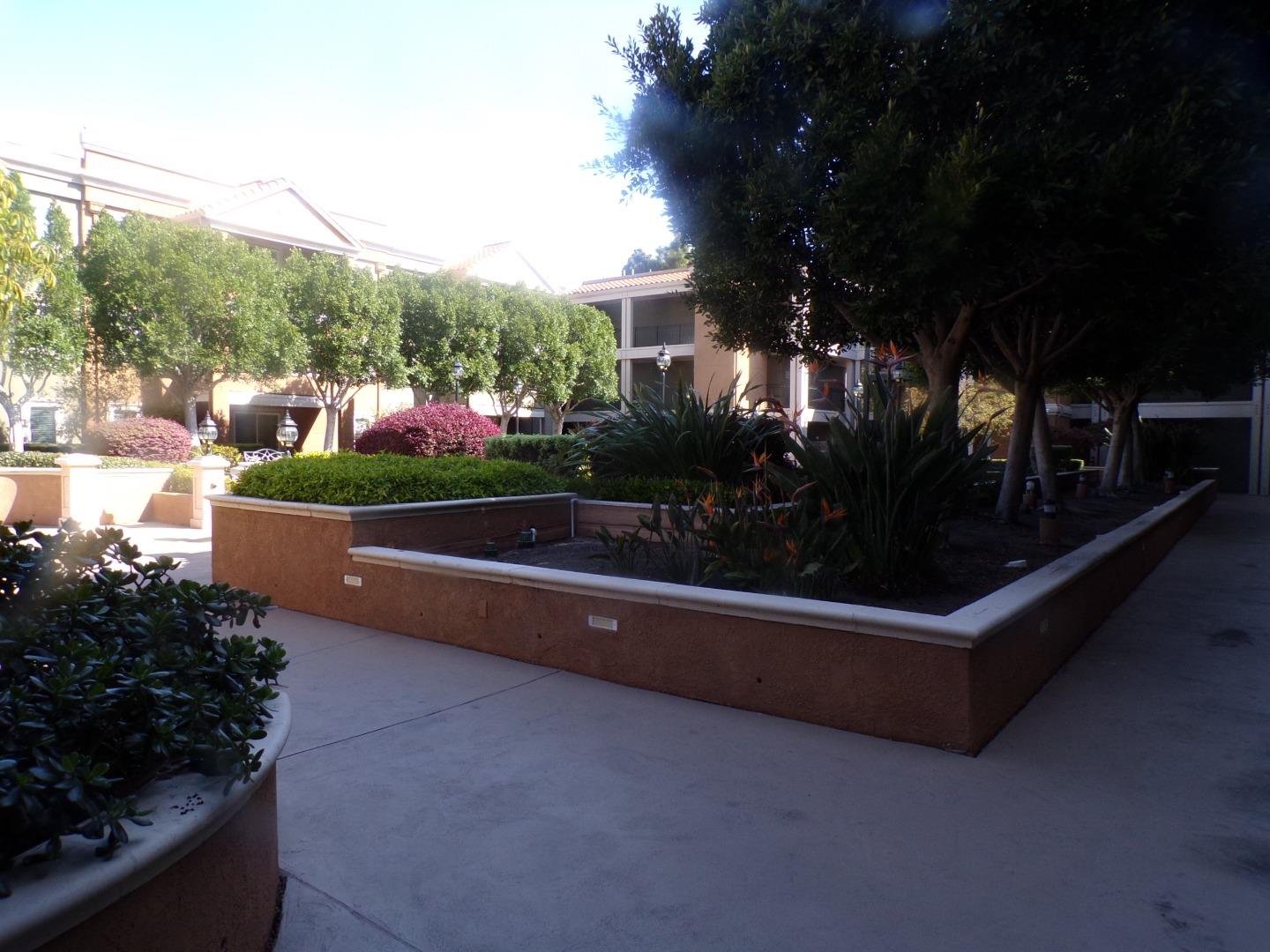 Detail Gallery Image 25 of 27 For 401 S Norfolk St #110,  San Mateo,  CA 94401 - 2 Beds | 2 Baths