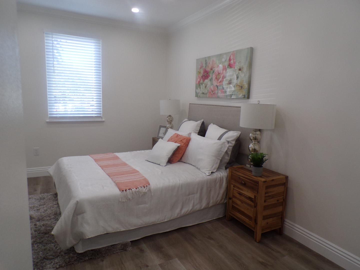Detail Gallery Image 4 of 27 For 401 S Norfolk St #110,  San Mateo,  CA 94401 - 2 Beds | 2 Baths