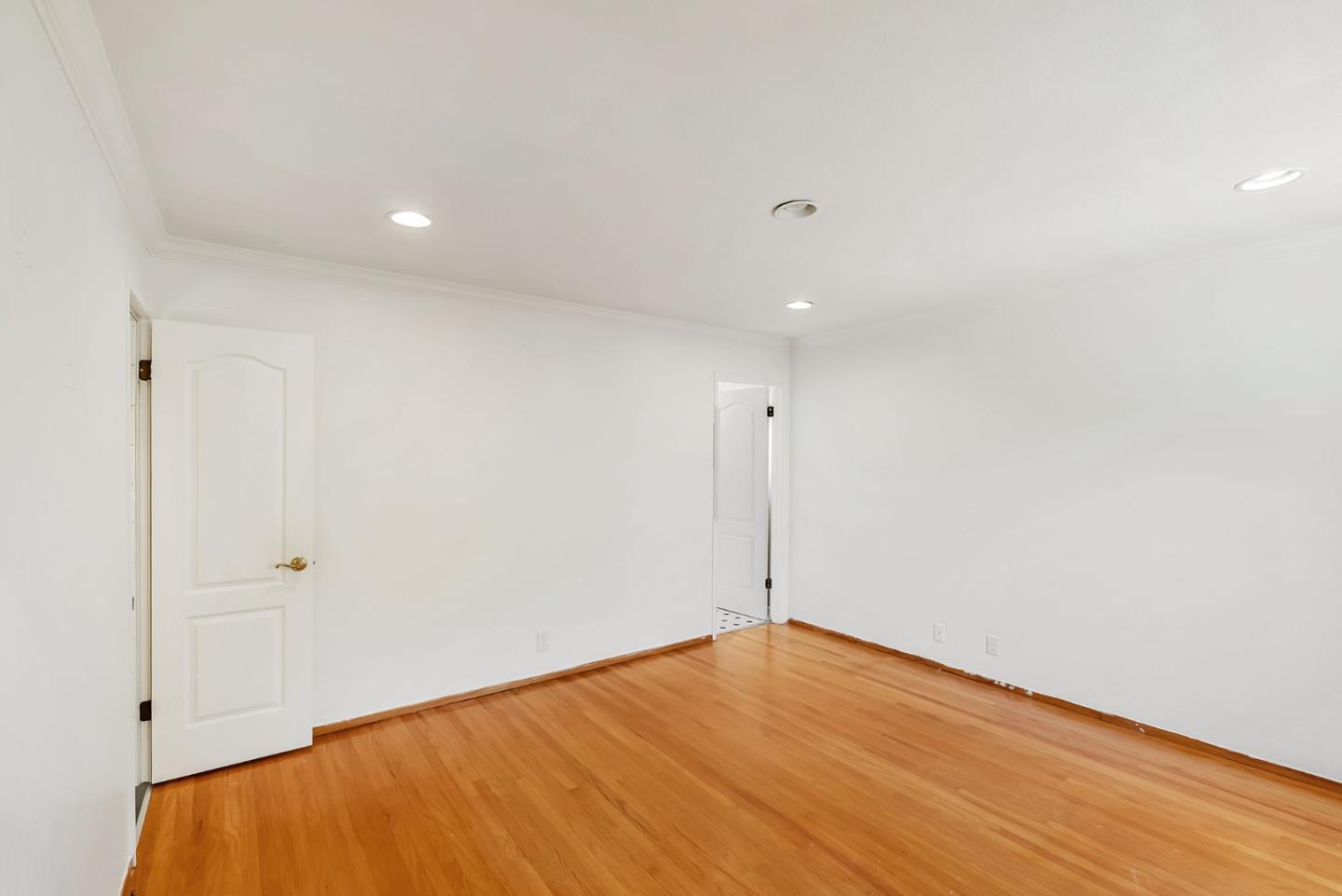 Detail Gallery Image 21 of 48 For 17 Muth Dr, Orinda,  CA 94563 - 4 Beds | 3 Baths