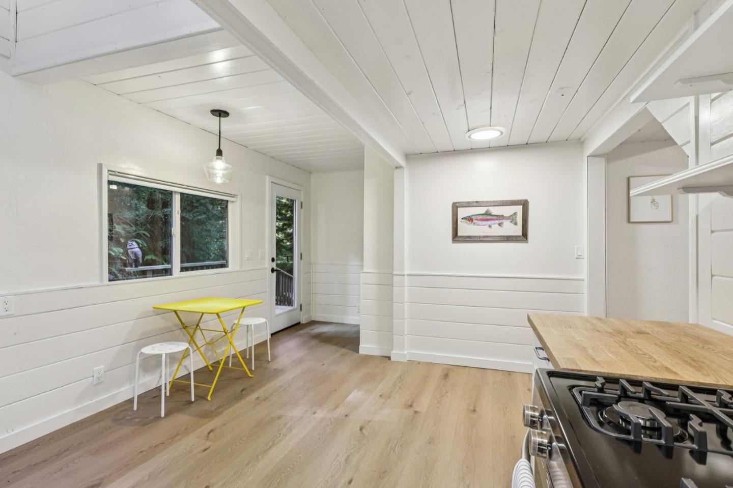 Detail Gallery Image 15 of 38 For 1502 Eureka Canyon Rd, Watsonville,  CA 95076 - 2 Beds | 1 Baths