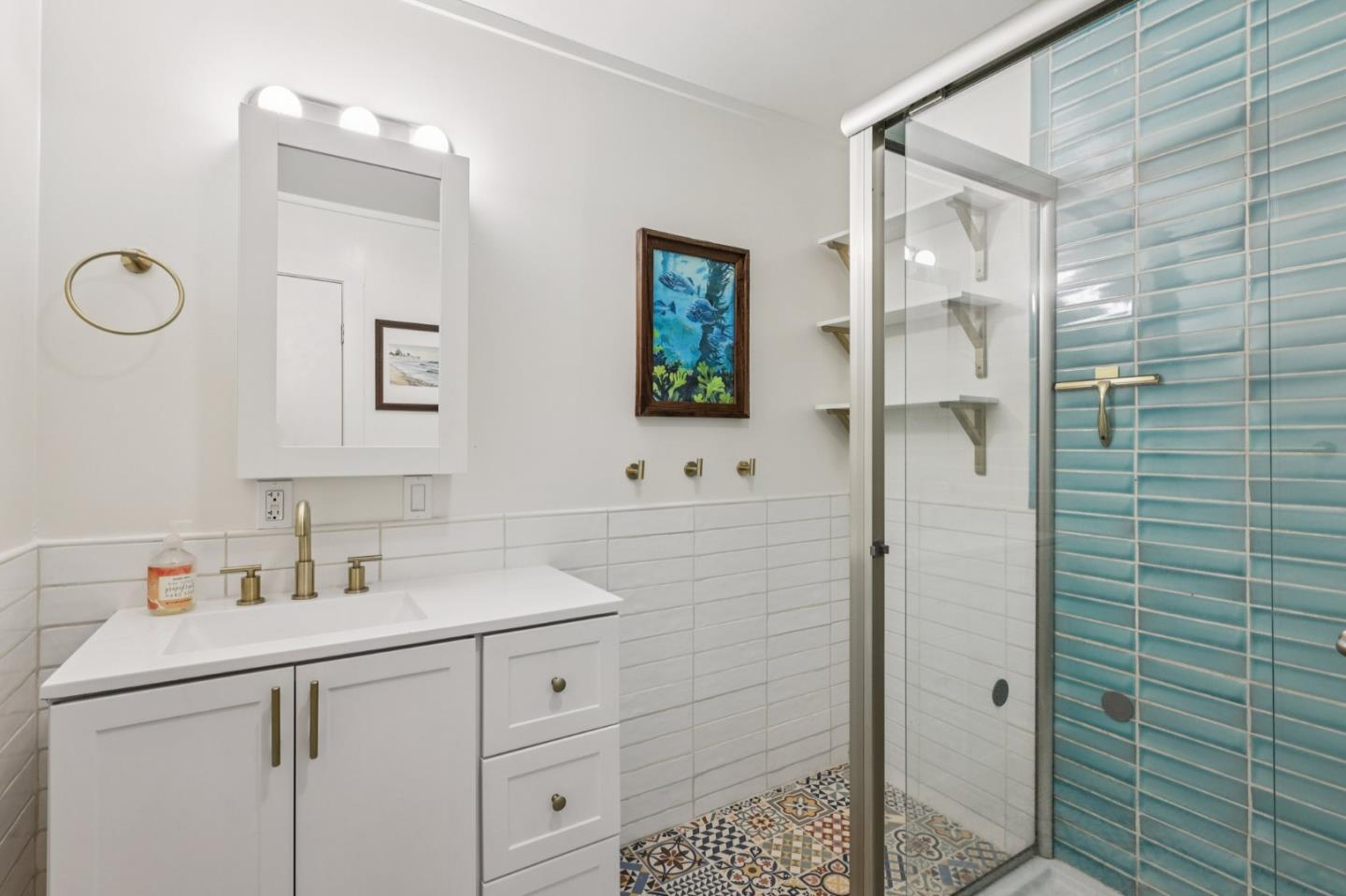 Detail Gallery Image 18 of 38 For 1502 Eureka Canyon Rd, Watsonville,  CA 95076 - 2 Beds | 1 Baths