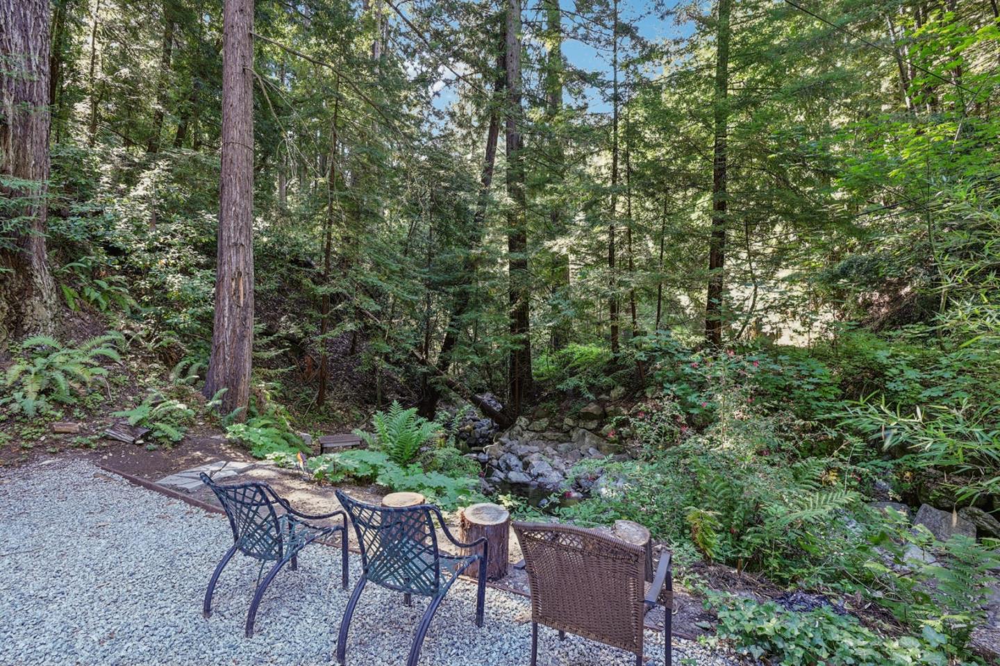 Detail Gallery Image 28 of 38 For 1502 Eureka Canyon Rd, Watsonville,  CA 95076 - 2 Beds | 1 Baths