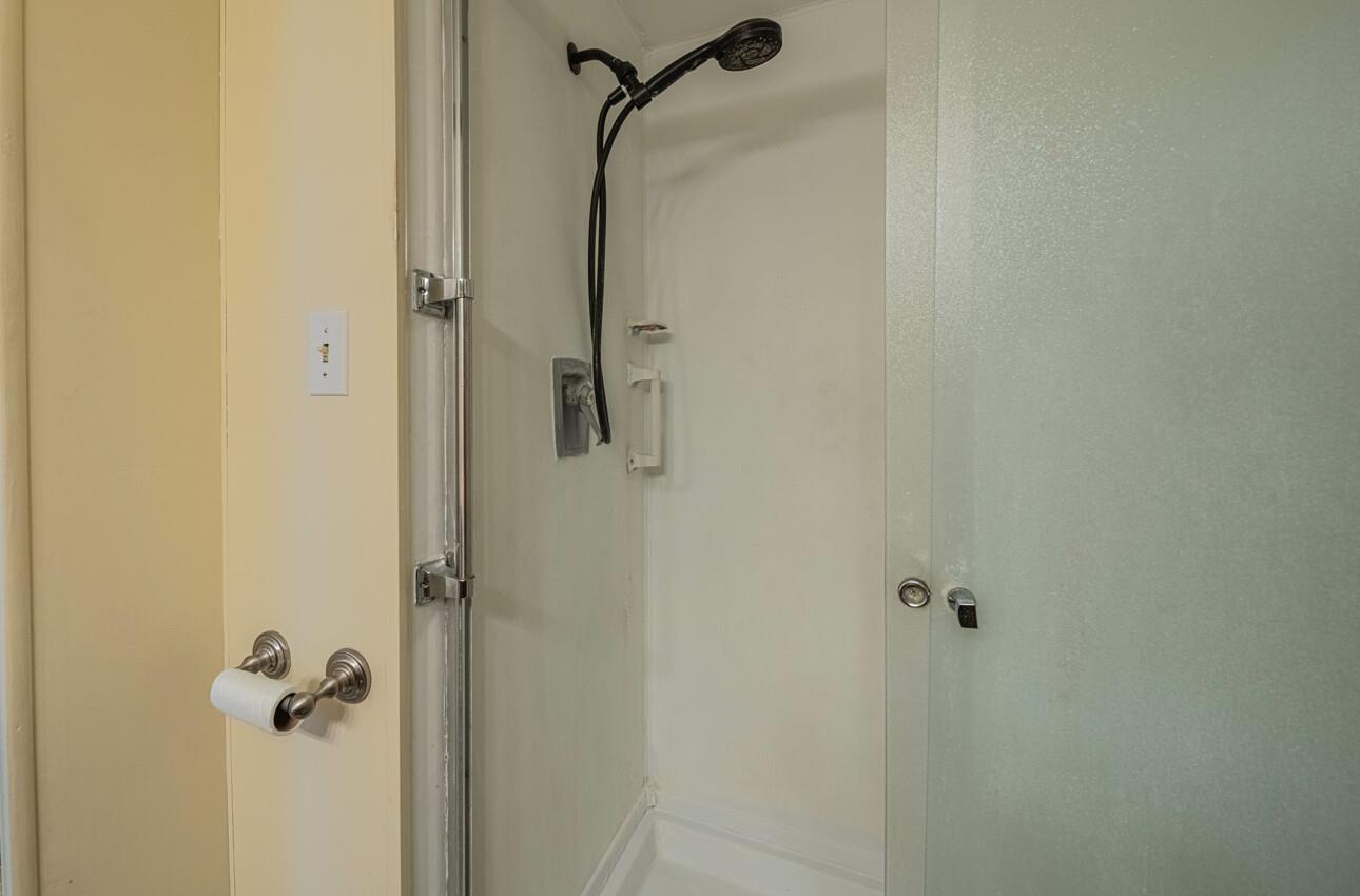 Detail Gallery Image 20 of 37 For 700 Briggs Ave #18,  Pacific Grove,  CA 93950 - 2 Beds | 2 Baths