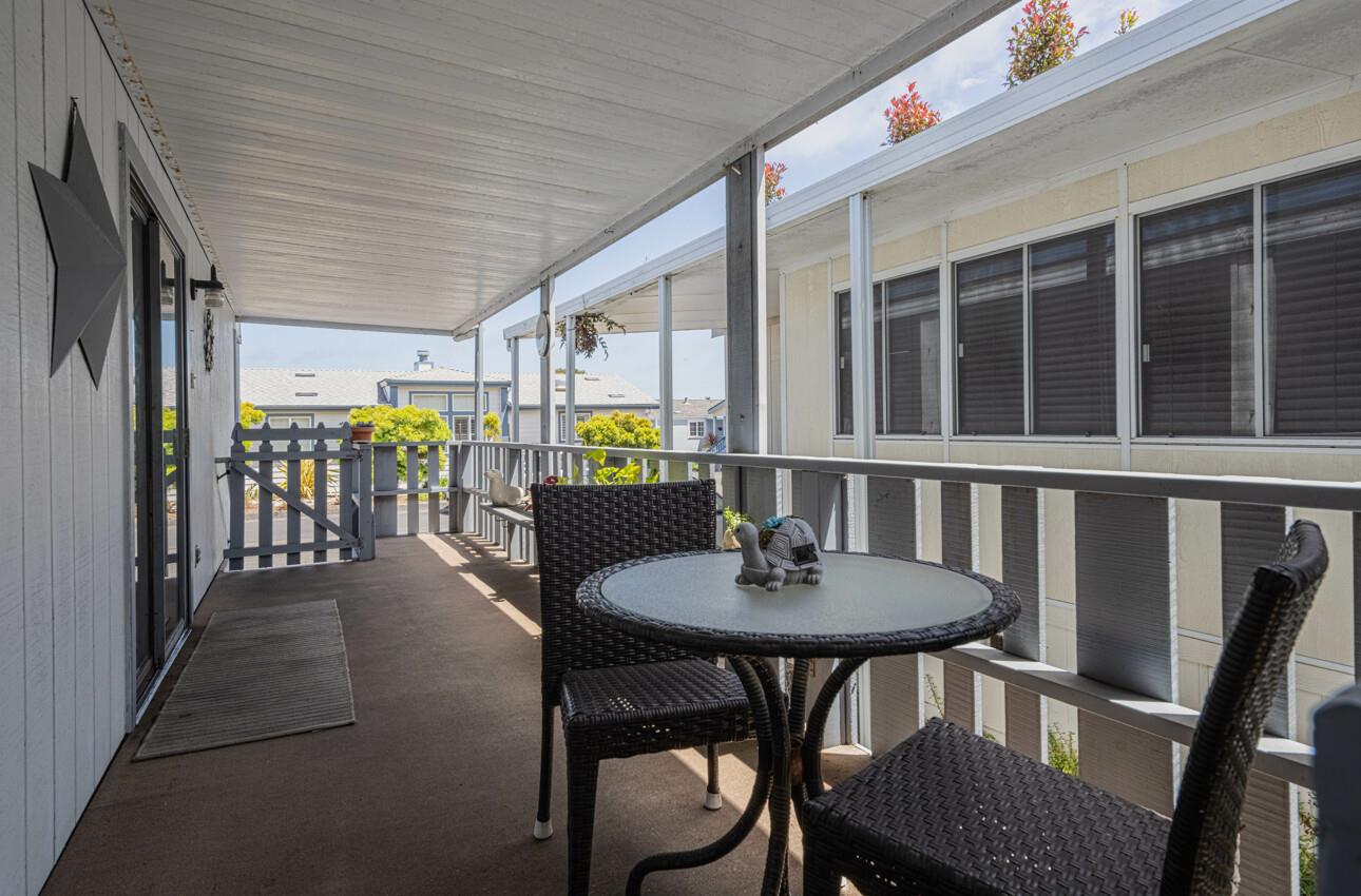 Detail Gallery Image 4 of 37 For 700 Briggs Ave #18,  Pacific Grove,  CA 93950 - 2 Beds | 2 Baths