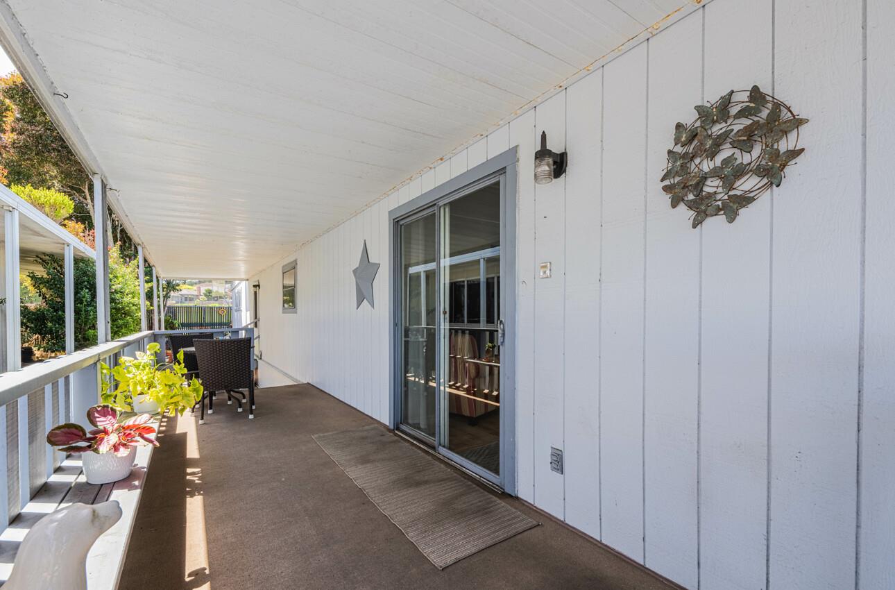 Detail Gallery Image 5 of 37 For 700 Briggs Ave #18,  Pacific Grove,  CA 93950 - 2 Beds | 2 Baths